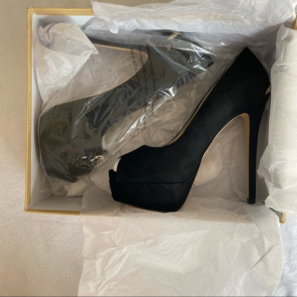 Michael Kors Milan Platform, Peep Toe, Black Suede High Heels - Picture 8 of 9